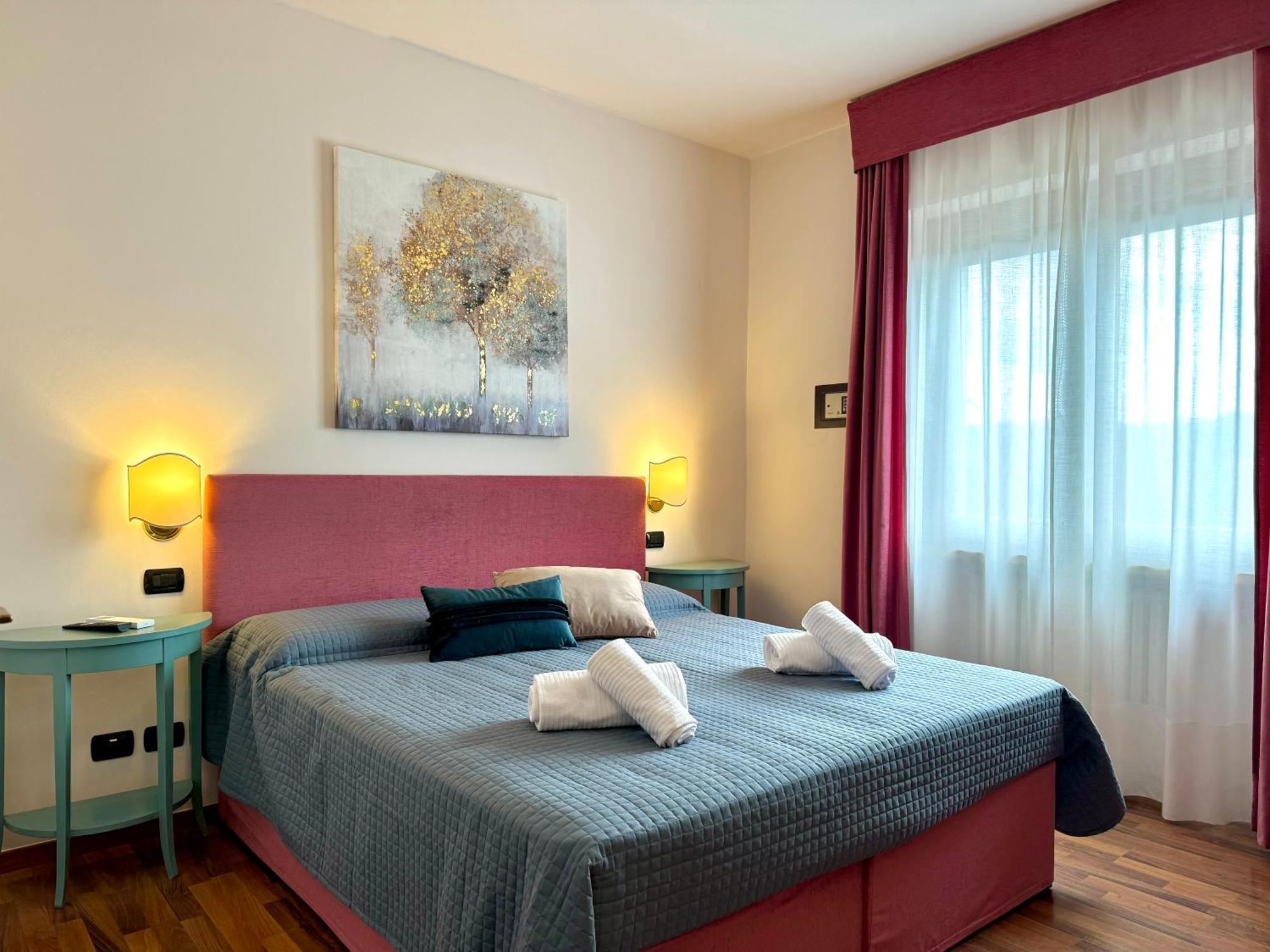 Welcome Traveller Frida'S Rooms Caprino Veronese Bagian luar foto