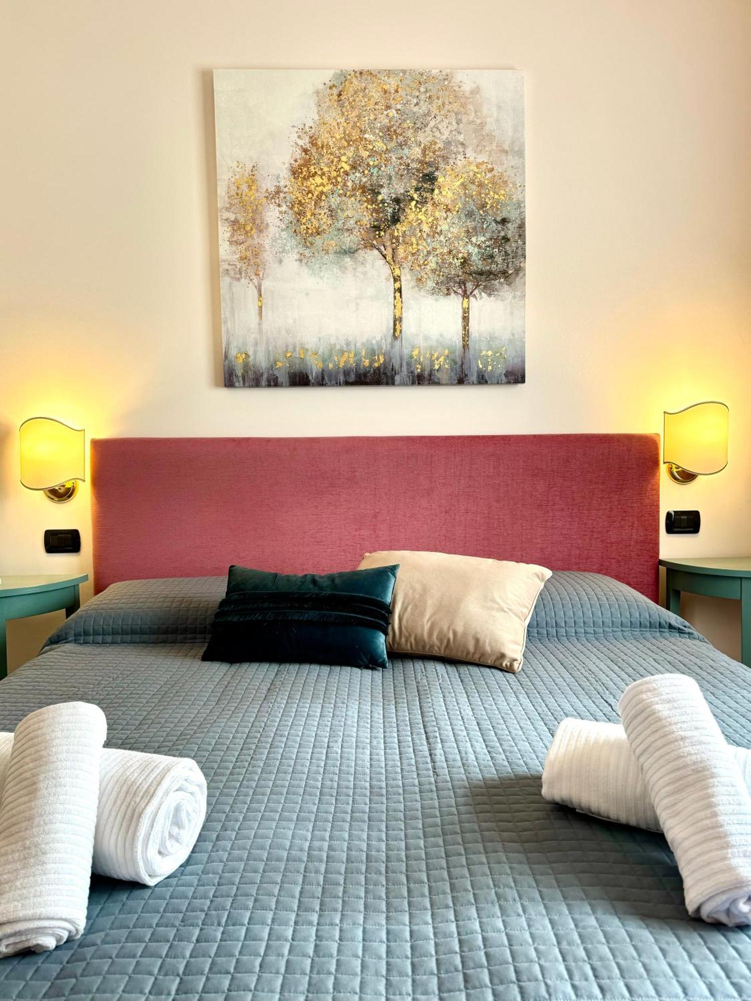 Welcome Traveller Frida'S Rooms Caprino Veronese Bagian luar foto