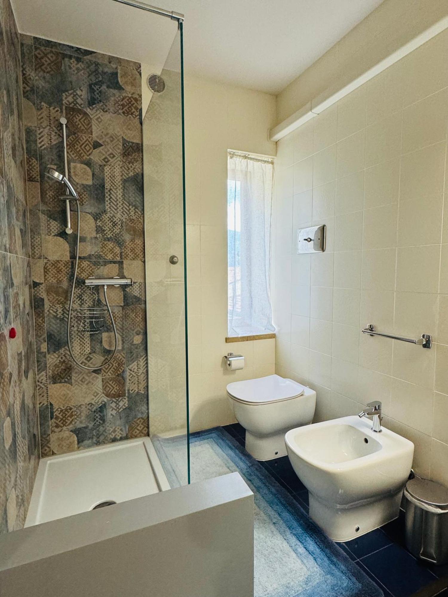 Welcome Traveller Frida'S Rooms Caprino Veronese Bagian luar foto