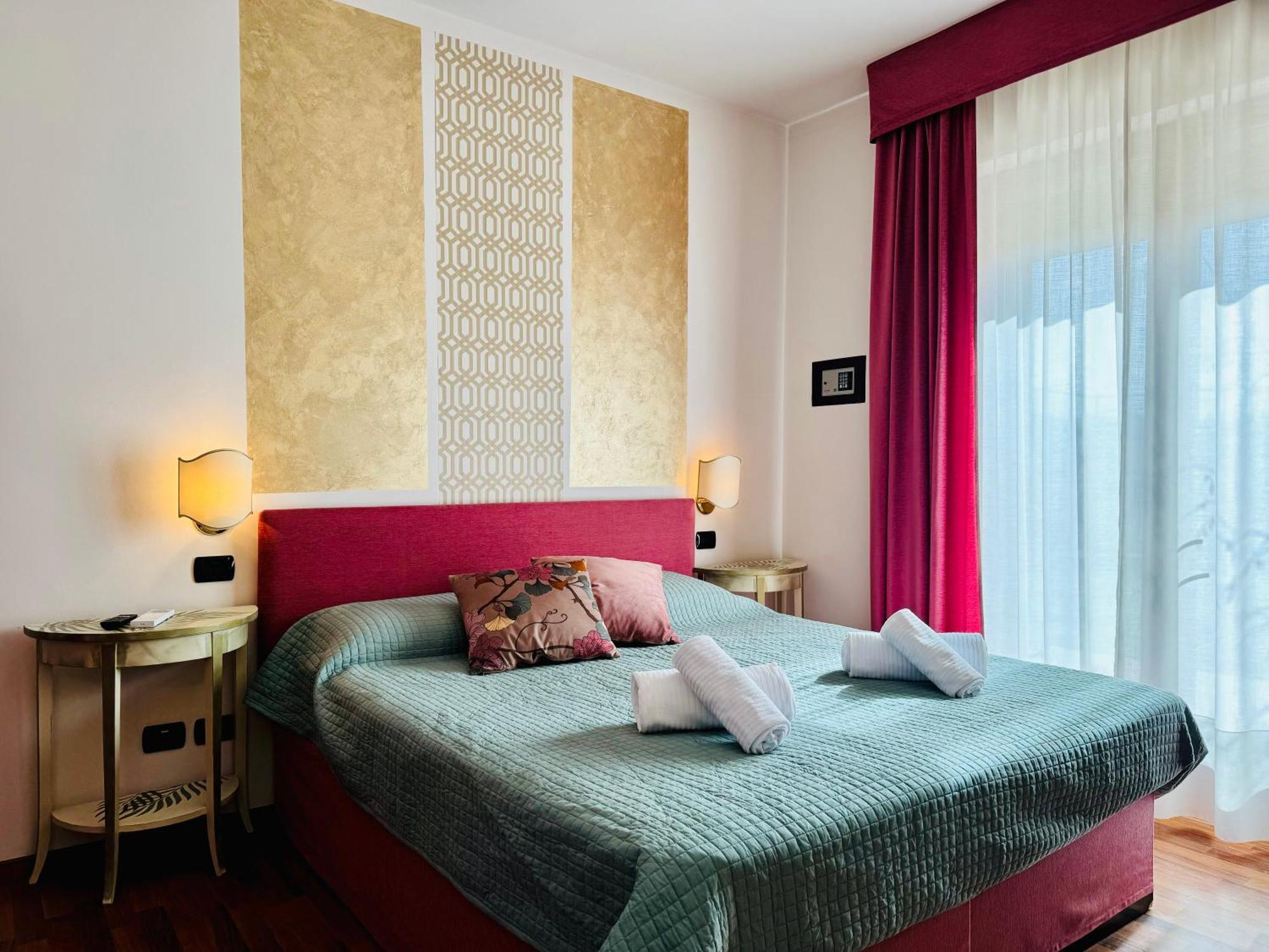 Welcome Traveller Frida'S Rooms Caprino Veronese Bagian luar foto